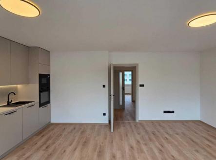 Pronájem bytu, 3+kk, 67 m² obrázek