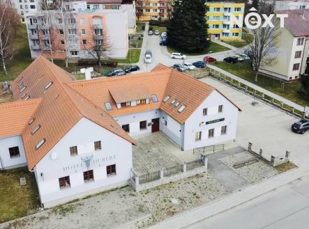 Prodej - komerční objekt, jiný, 1 847 m²