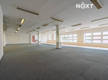 Pronájem - komerční objekt, obchodní centrum, 1 m²