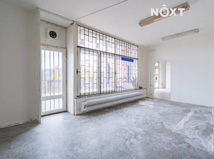 Pronájem - komerční objekt, obchodní centrum, 1 m²