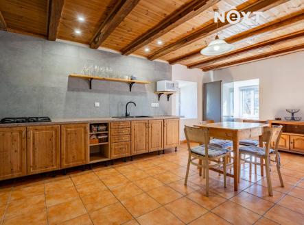 Prodej - dům/vila, 200 m²