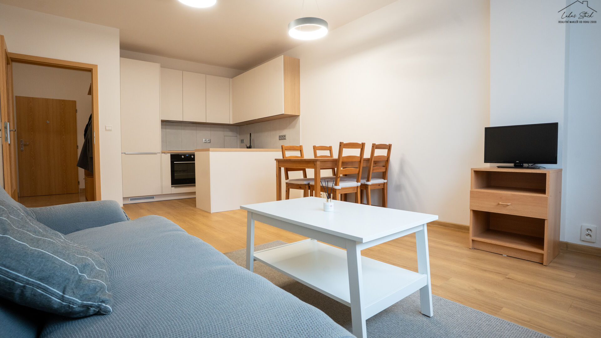 Hezký byt 2+kk, 51 m², parkovací stání a lodžie, Praha 5 - Malvazinky