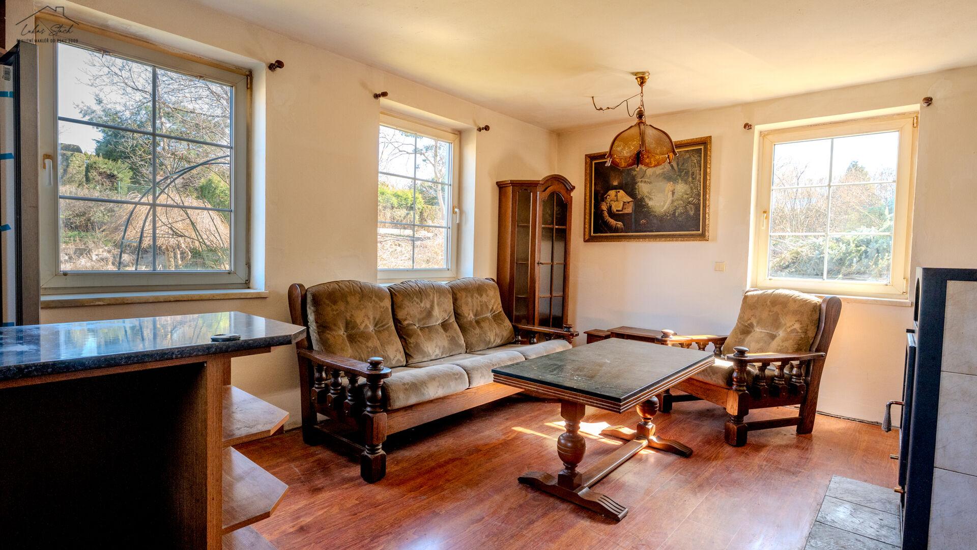 Zděná chata, pozemek 396 m², Babice u Říčan