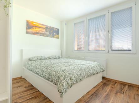 Pronájem bytu, 3+kk, 68 m²