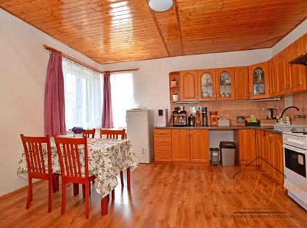p16_resize.jpg | Prodej - dům/vila, 200 m²