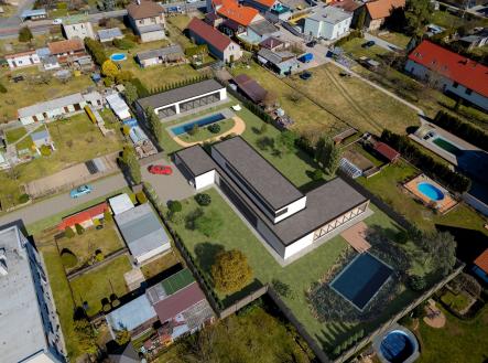 Prodej - pozemek pro bydlení, 2 827 m² obrázek