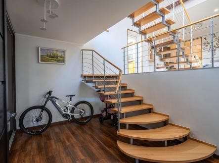 Chodba | Pronájem - dům/vila, 190 m²