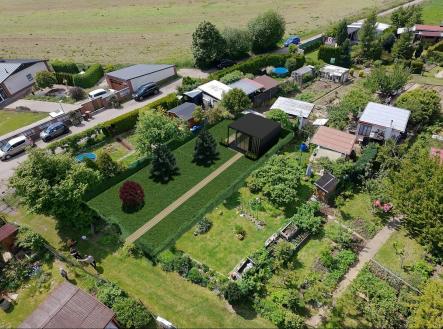 ff1 | Prodej - pozemek, zahrada, 205 m²