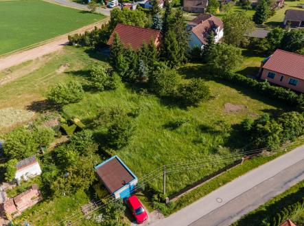 4_ | Prodej - pozemek pro bydlení, 732 m²