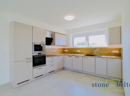 6a2a0206-1.jpg | Pronájem - dům/vila, 110 m²