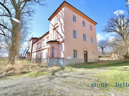 Prodej - dům/vila, 963 m²