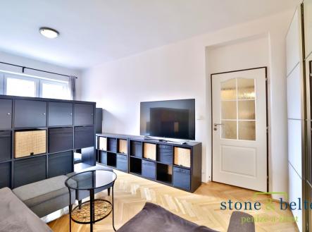 Obytná místnost | Pronájem bytu, 1+1, 43 m²