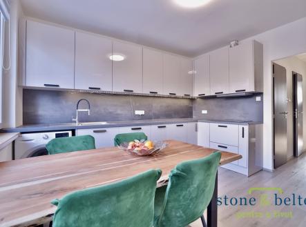 Kuchyně | Prodej bytu, 3+1, 77 m²