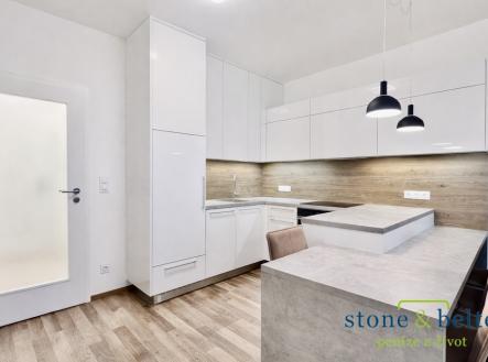 trebesin12.jpg | Pronájem bytu, 1+kk, 39 m²