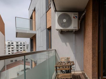 Balkon 1 | Pronájem bytu, 3+kk, 79 m²