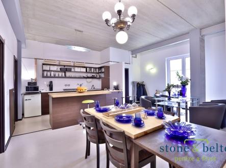 Jídelna | Prodej - hotel, 394 m²