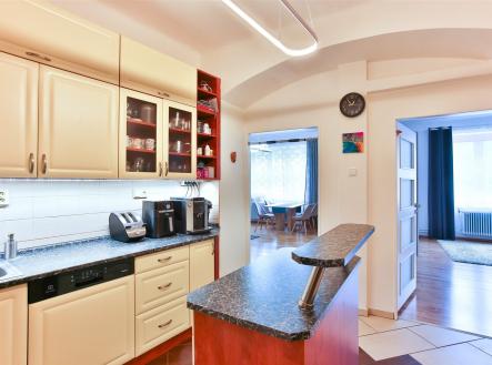 . | Prodej bytu, 3+1, 90 m²