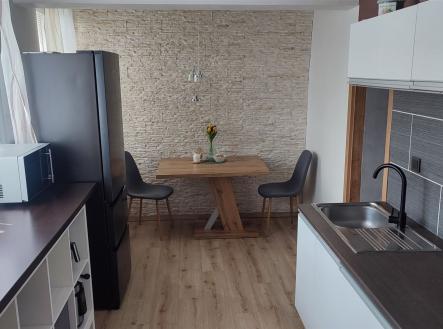 . | Prodej bytu, 3+1, 96 m²