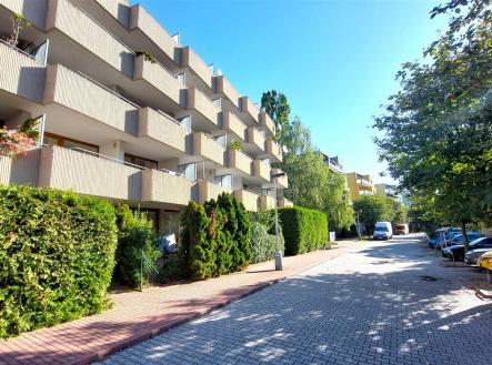 . | Prodej bytu, 2+kk, 63 m²