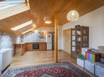 . | Prodej - dům/vila, 258 m²