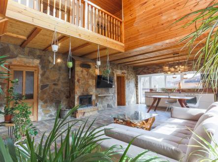 . | Prodej - dům/vila, 258 m²