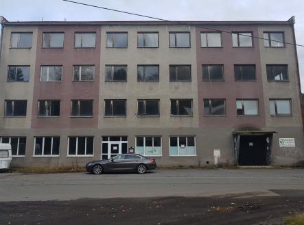 . | Pronájem - skladovací prostor, 300 m²