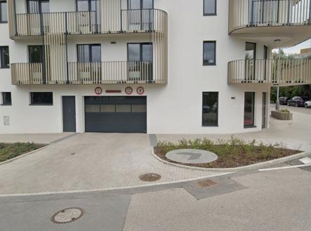 . | Pronájem - malý objekt/garáž