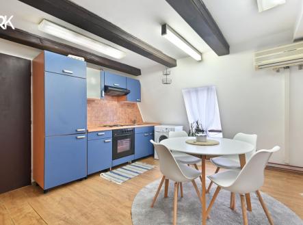 dsc-1825d.jpg | Prodej - dům/vila, 200 m²