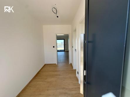 whatsapp-image-2025-04-07-at-09.29.43-6.jpeg | Prodej - dům/vila, 94 m²