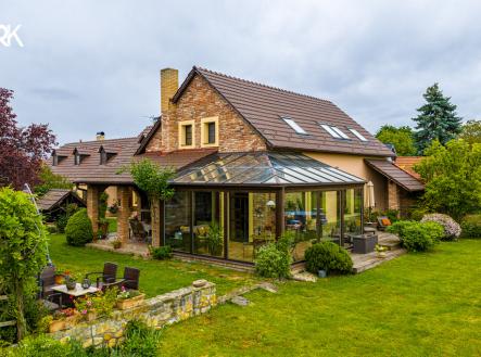 dji-20250519092346-0047-d-hdr.jpg | Prodej - dům/vila, 375 m²