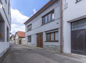 Prodej - dům/vila, 230 m²