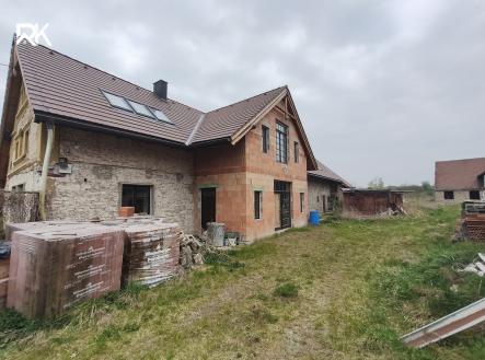 img-20260415-170539.jpg | Prodej - dům/vila, 272 m²