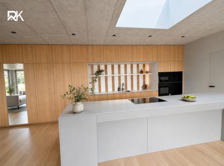 82c7d09c-4425-4fc3-b8a2-ed5bc57c3f73.png | Prodej - dům/vila, 260 m²