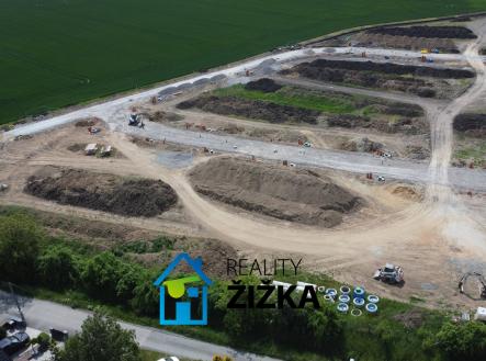 03 | Prodej - pozemek pro bydlení, 678 m²