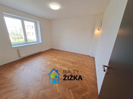 4 | Prodej - dům/vila, 95 m²