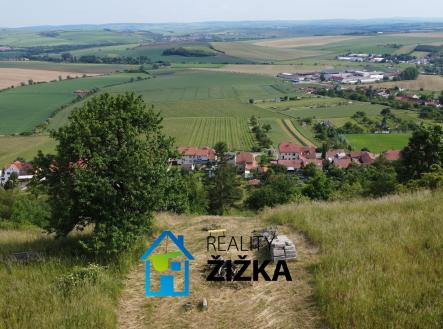 Prodej - pozemek, zahrada, 942 m² obrázek