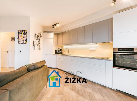 2 | Prodej bytu, 2+kk, 70 m²