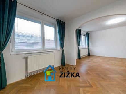 2 | Pronájem bytu, 2+1, 77 m²