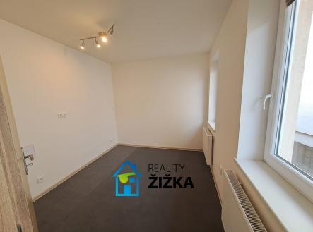 3 | Pronájem bytu, 2+kk, 46 m²