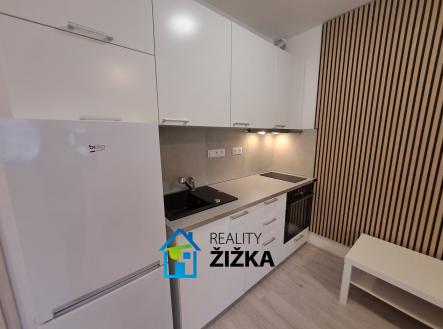 6 | Pronájem bytu, 1+kk, 34 m²