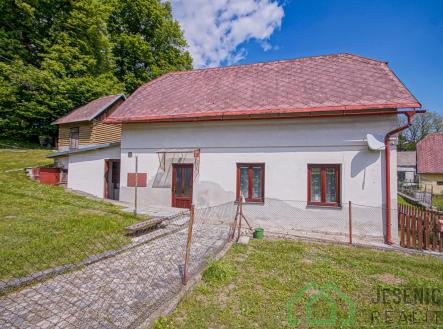 b.jpg | Prodej - dům/vila, 115 m²