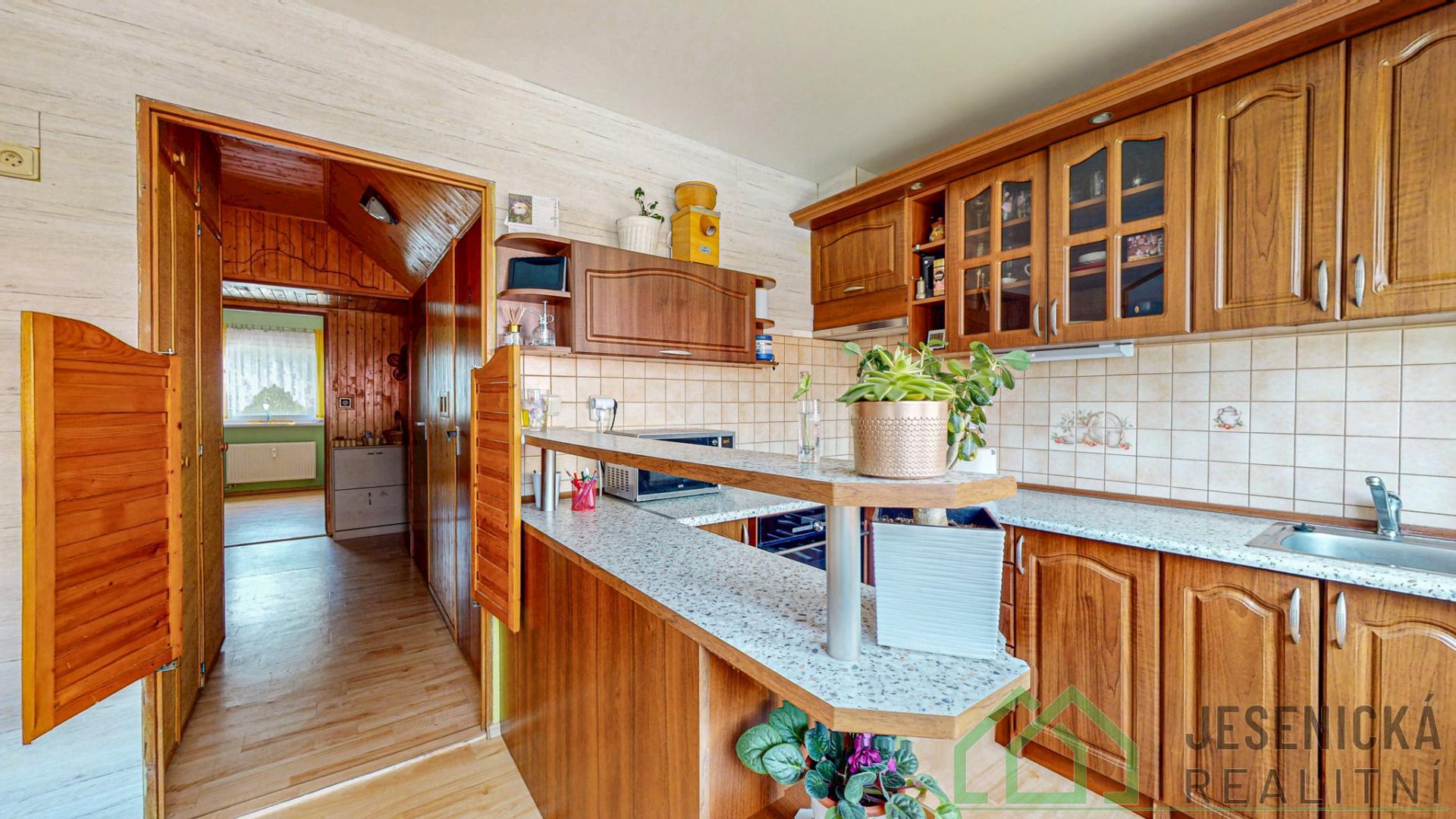 Copy-of-Byt-Jesenik-3581-06122025_090740.jpg