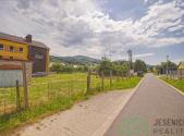 Prodej - pozemek pro komerční výstavbu, 1 608 m²