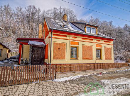 DSC07606.jpg | Prodej - dům/vila, 336 m²