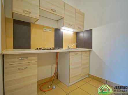 DSC08434-2.jpg | Pronájem bytu, 1+kk, 31 m²