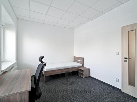 Pronájem bytu, 1+kk, 15 m² obrázek