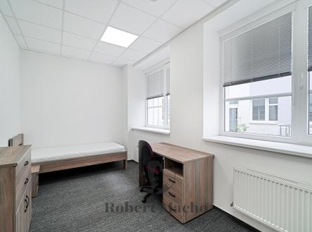 robert-macho-reality-pronajem-sdileneho-bydleni-u-plynarny-praha-01 | Pronájem bytu, 1+kk, 15 m²