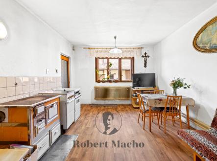 robert-macho-reality-prodej-usedlosti-maly-jezov-11 | Prodej - zemědělský objekt, 6 064 m²