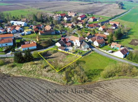 reality-robert-macho-prodej-pozemku-lazovice-05 | Prodej - pozemek pro bydlení, 1 220 m²