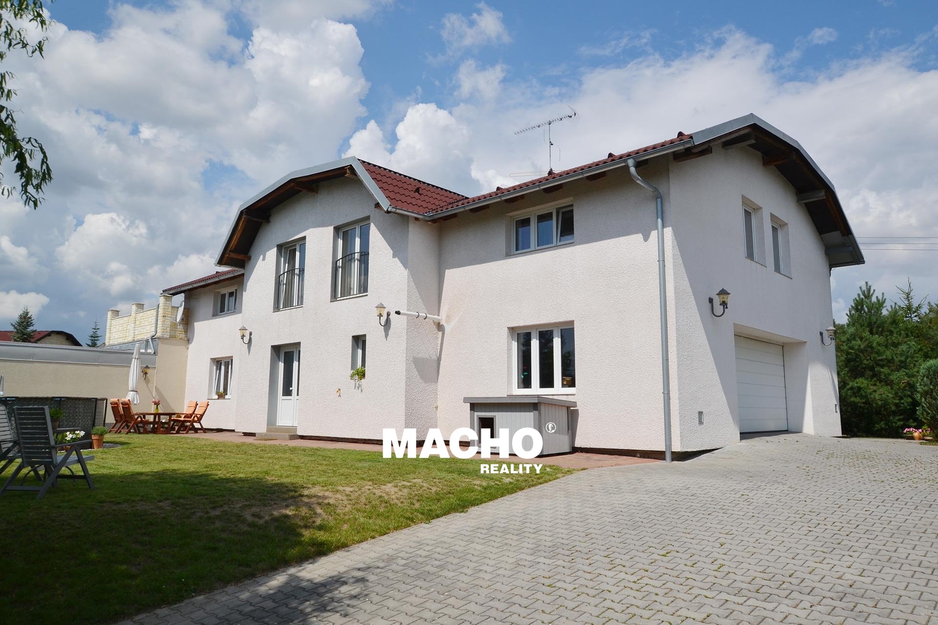 robert-macho-reality-prodej-domu-kostelec-u-krizku-01